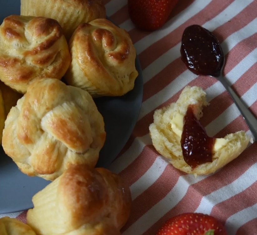 Brioche Rolls for Family & Friends